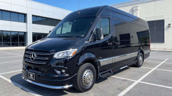 10 passenger sprinter van waco