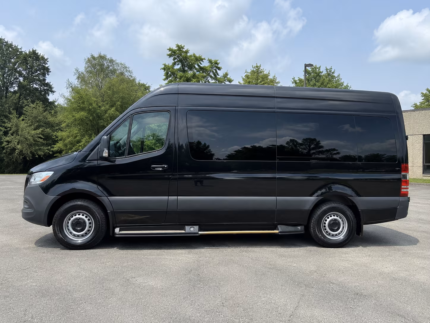 waco 10 passenger sprinter van